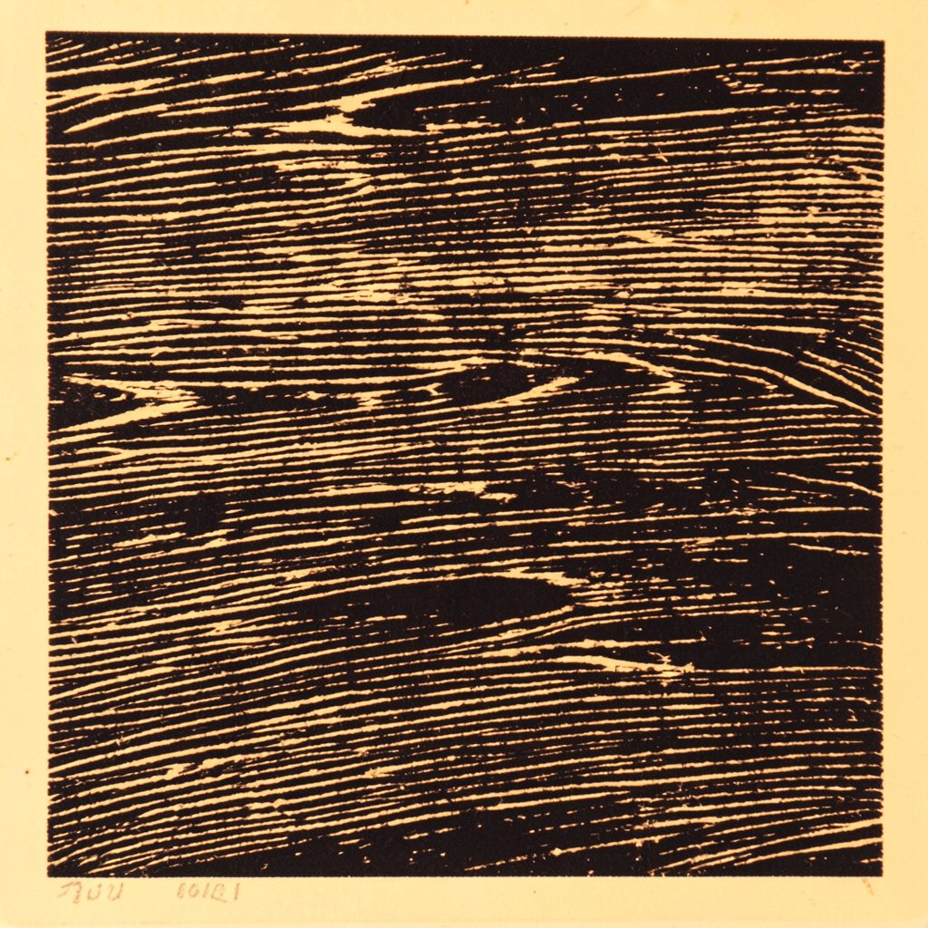 Linogravure d'une texture striée en noir et brun fumé sur fond crÚme chaud